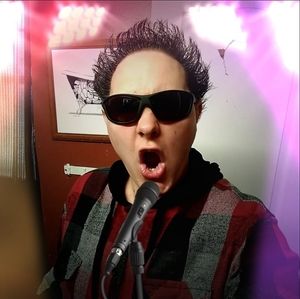 Meet your Posher, Caleb